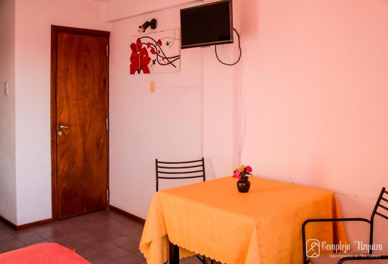 Complejo Urquiza Departamentos Apartment Mina Clavero Luaran gambar