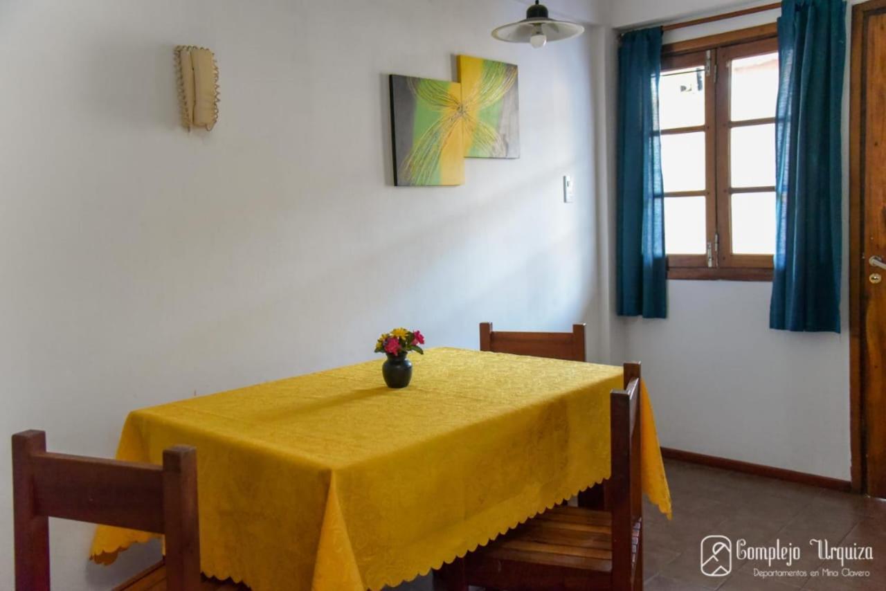 Complejo Urquiza Departamentos Apartment Mina Clavero Luaran gambar
