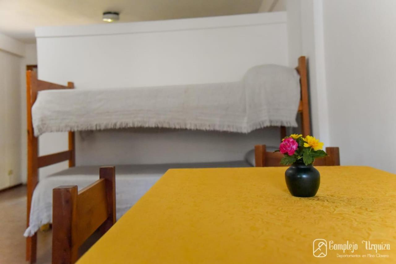 Complejo Urquiza Departamentos Apartment Mina Clavero Luaran gambar